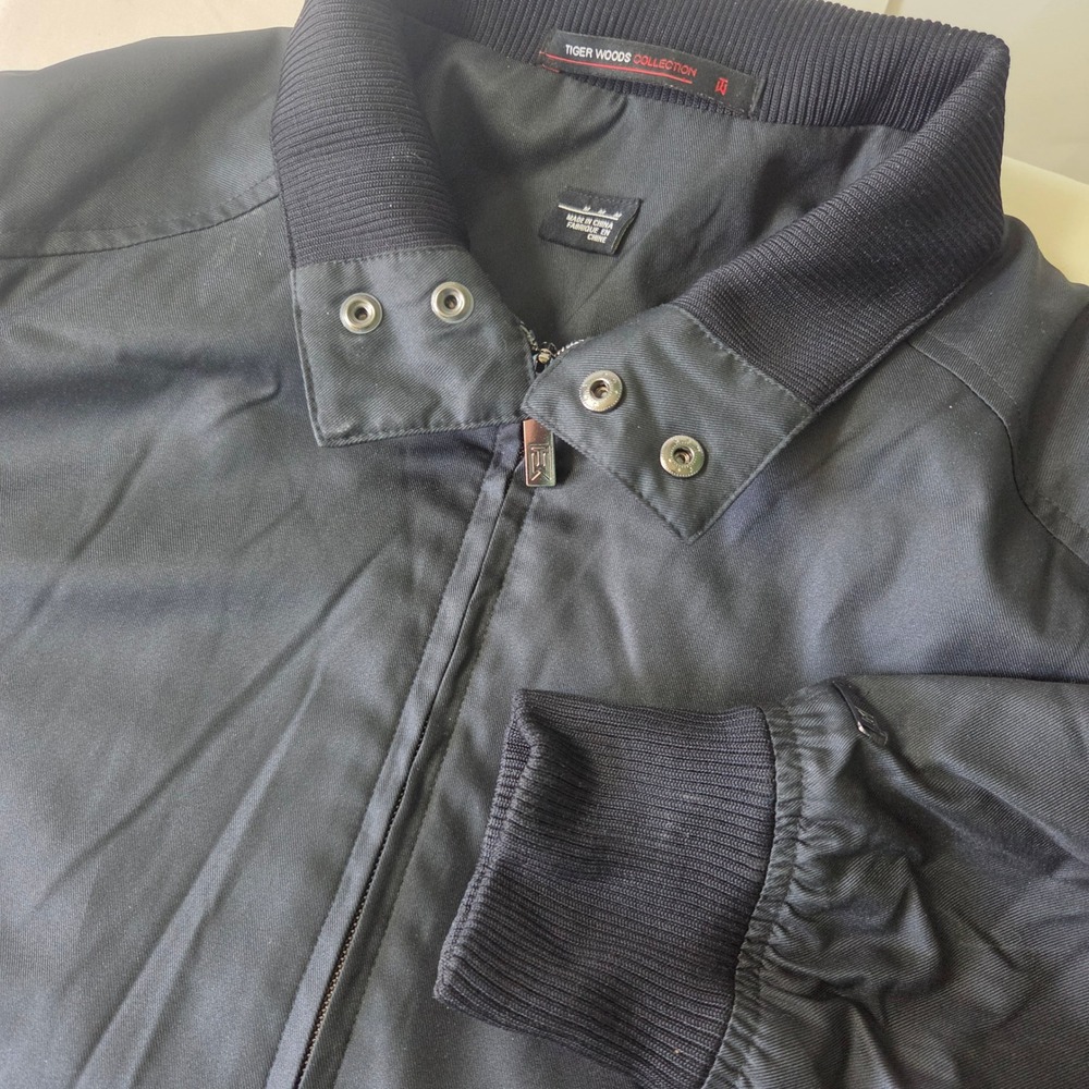 Tiger Woods Collection Mens Black Full Zip Golf Jacket Bomber Style Size Medium